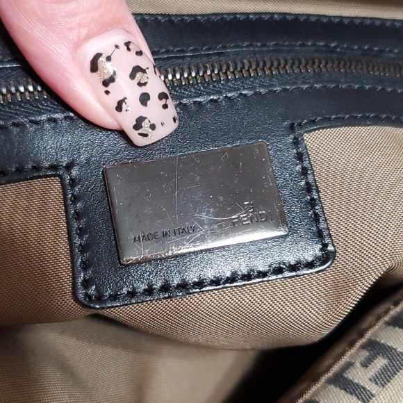Fendi - Picture 4 of 6